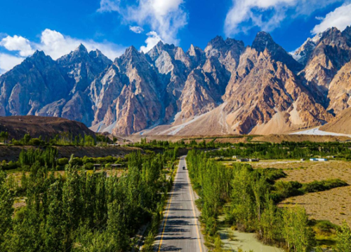 Hunza Classic Tour Package